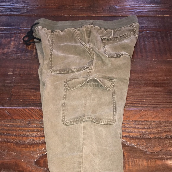 Community army green pants - Picture 2 of 5